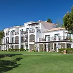 ホテル Pine Cliffs Hotel, A Luxury Collection Resort, Algarve アルブフェイラ