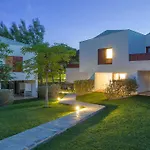 מלון Pine Cliffs Hotel, A Luxury Collection Resort, Algarve 5*