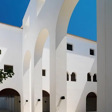 Pine Cliffs Hotel, A Luxury Collection Resort, Algarve מלון 5*