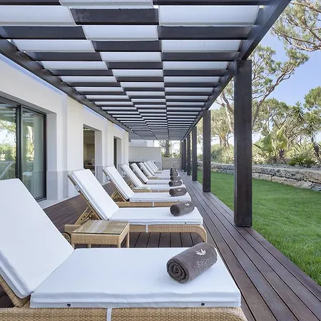 מלון Pine Cliffs Hotel, A Luxury Collection Resort, Algarve