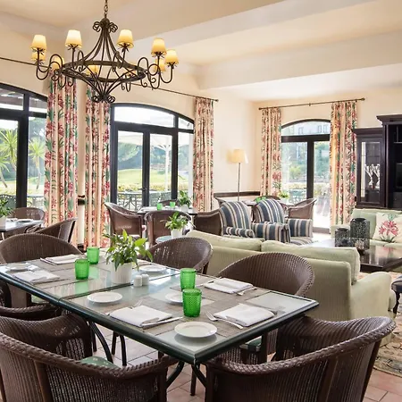 Pine Cliffs Hotel, A Luxury Collection Resort, Algarve Αλμπουφέιρα