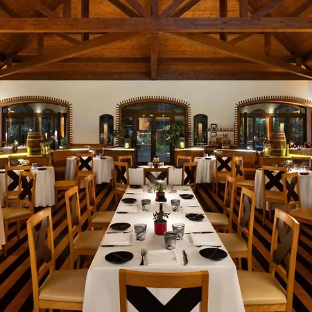 Ξενοδοχείο Pine Cliffs Hotel, A Luxury Collection Resort, Algarve 5*