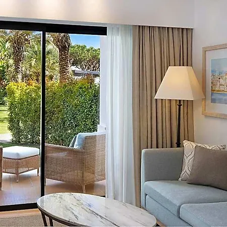 Pine Cliffs Hotel, A Luxury Collection Resort, Algarve Szálloda