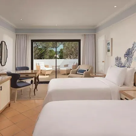 Pine Cliffs Hotel, A Luxury Collection Resort, Algarve אלבופיירה
