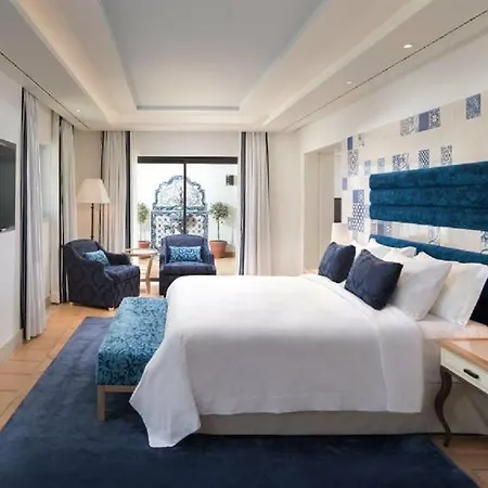 Pine Cliffs Hotel, A Luxury Collection Resort, Algarve מלון 5*