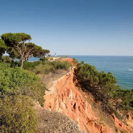 Pine Cliffs Hotel, A Luxury Collection Resort, Algarve מלון