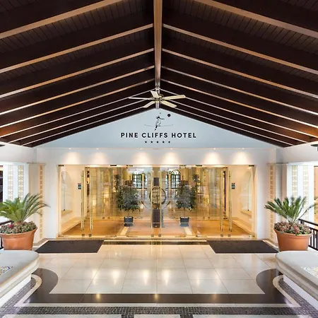 Pine Cliffs Hotel, A Luxury Collection Resort, Algarve ホテル 5*