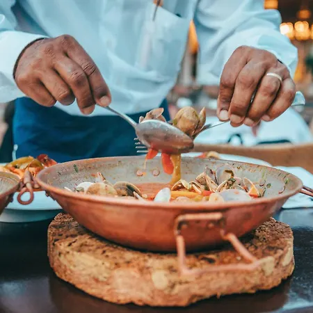 Pine Cliffs Hotel, A Luxury Collection Resort, Algarve Албуфейра