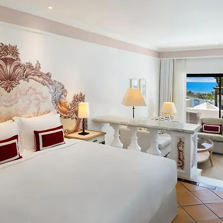 Pine Cliffs Hotel, A Luxury Collection Resort, Algarve Албуфейра